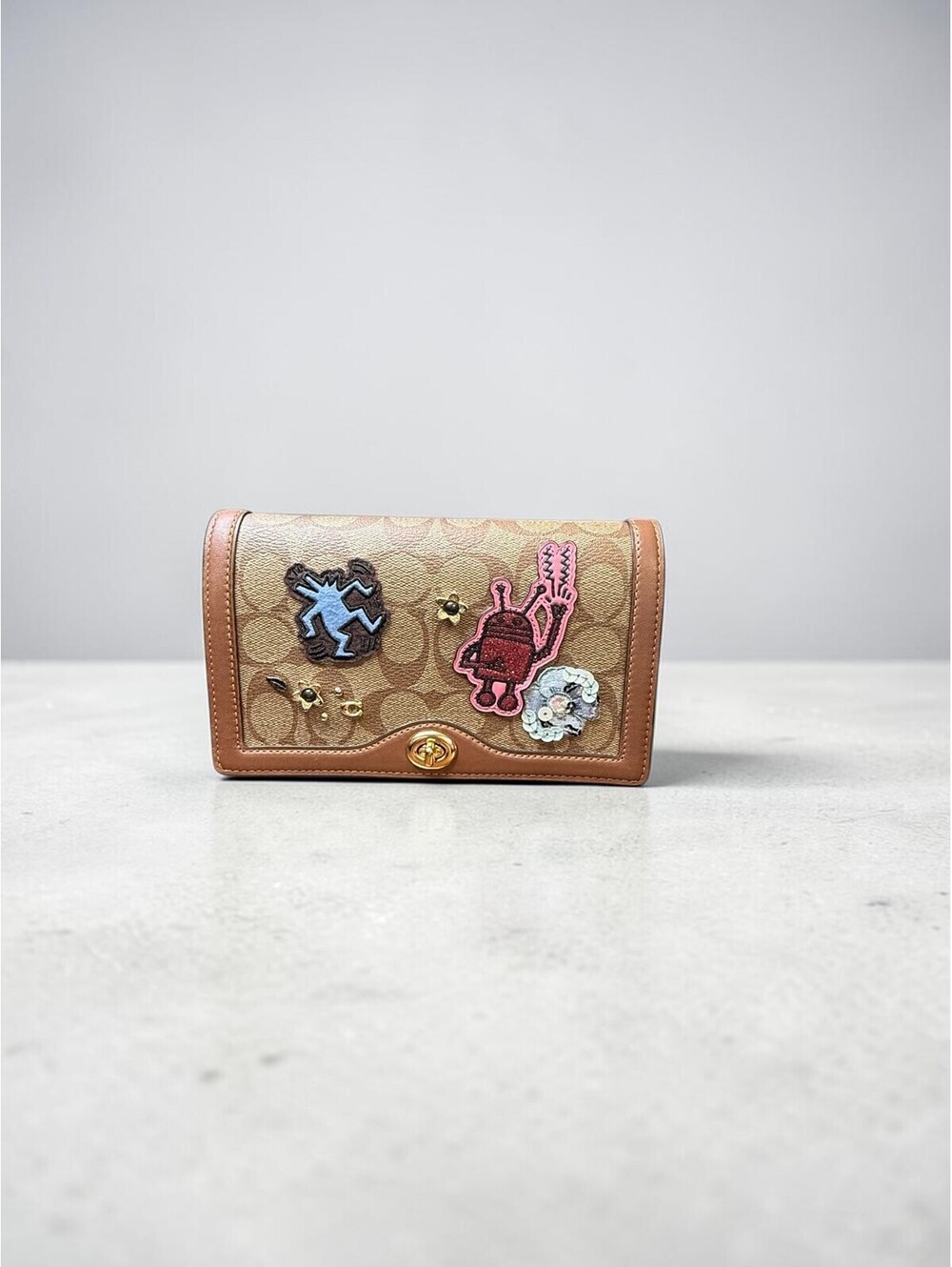 Coach x Keith Haring Leather Crossbody Clutch Limited Edition Rare Appliqué